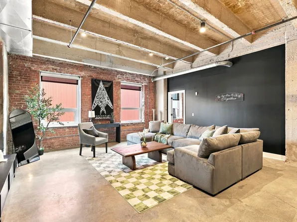 708 E 18th St, Kansas City, MO