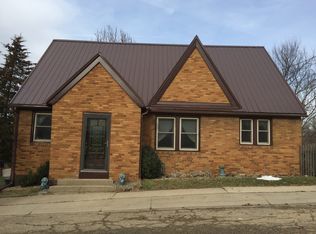 416 Barney Riva St, Dalzell, IL 61320