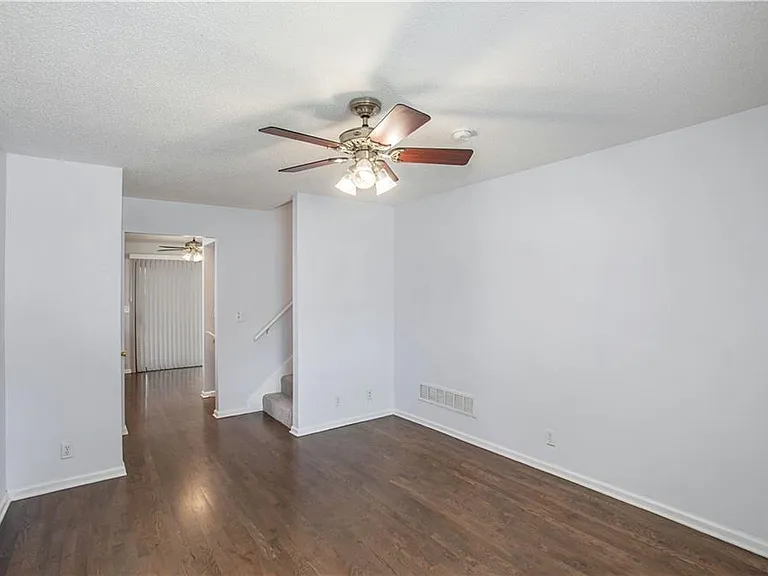 12820 S Blackfoot Dr — Photo 7