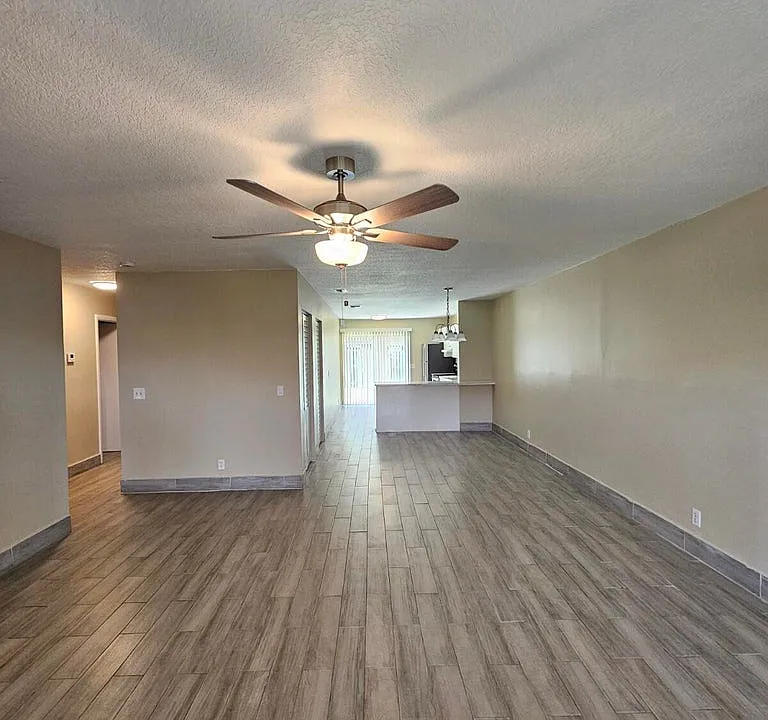 4859 Orleans Ct