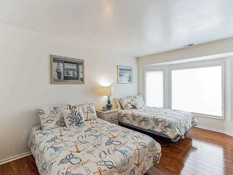 44 Surfside Rd — Photo 17