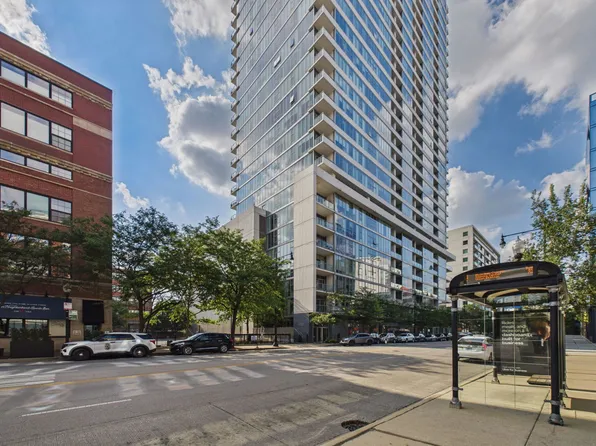 1720 S Michigan Ave APT 704, Chicago, IL 60616