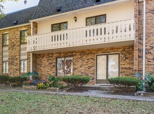 166 Lake Chateau Dr #J-3, Hermitage, TN 37076