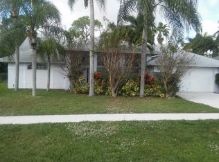 1531 Grantham Dr, Wellington, FL 33414