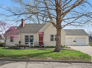 720 4th Ave, Camanche, IA 52730