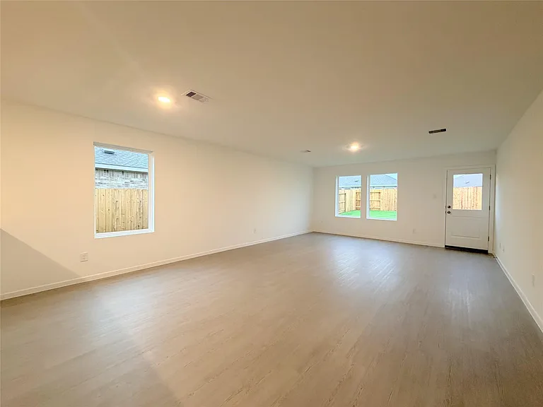 28810 Golden Wheat Ct — Photo 12