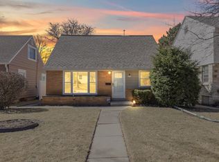 2009 S 105th St, West Allis, WI 53227