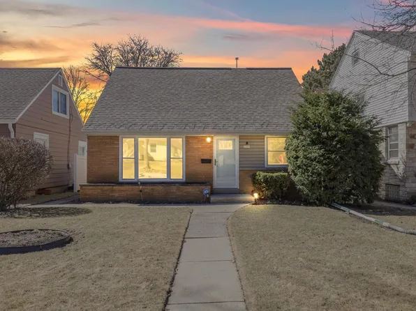 2009 South 105th STREET, West Allis, WI 53227