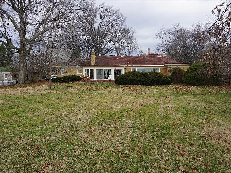 2nd image of 3031 Werk Rd