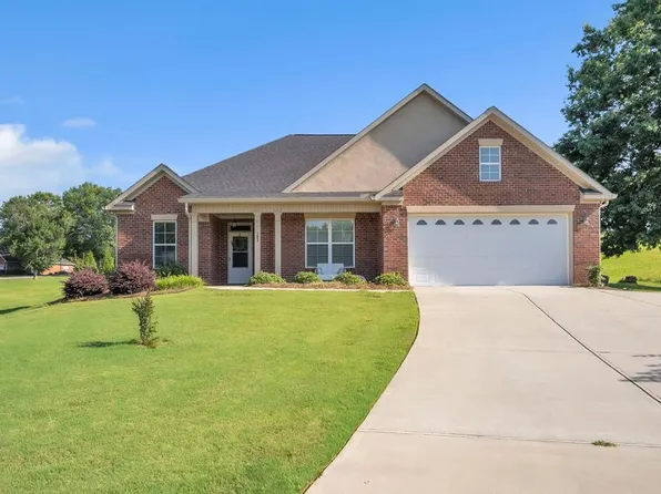 103 Spencer Ct, Greenwood, SC 29649