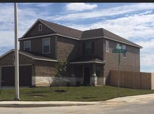 2048 Brandywine Dr, New Braunfels, TX 78130