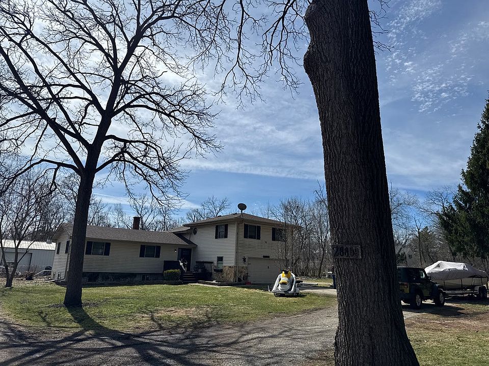 1st image of 28869 W Pioneer Grove Rd