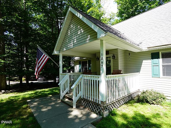 3rd image of 1067 Indian Dr