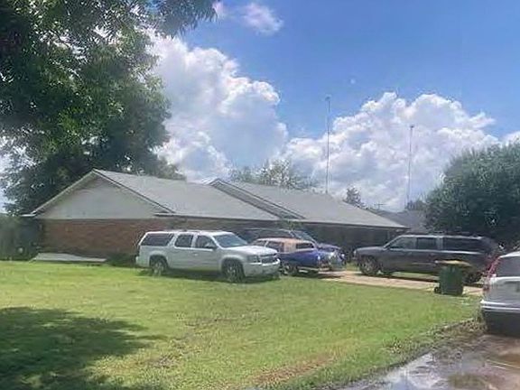 4th image of 1410 Lorene Ln