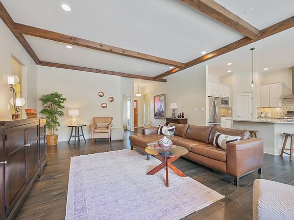 5th image of 2675 Summer Hill Ct