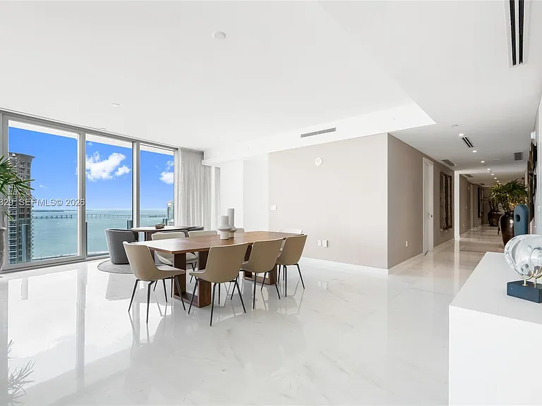 300 Biscayne Boulevard Way #2601E — Photo 76