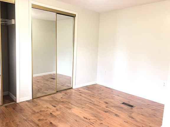 5th image of 3217 Margaret St