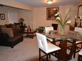 7849 Hunthaven Rd, San Diego, CA 92114