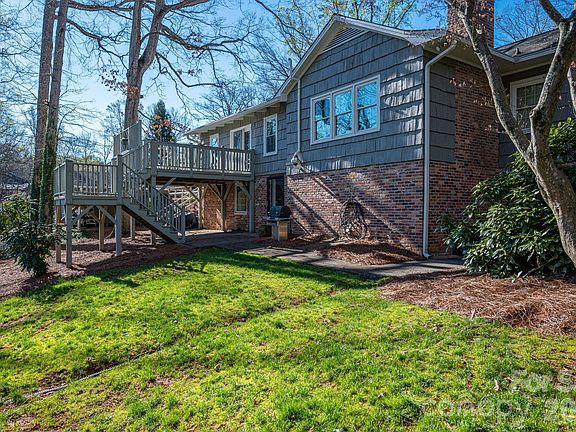 5th image of 1219 Timberland Dr