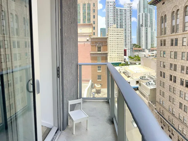 151 SE 1st St #1002 — Photo 2