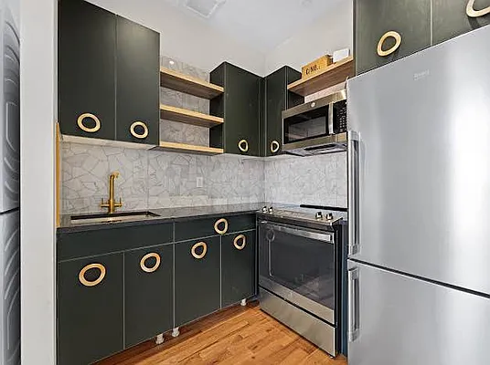 Rented by Doorway NYC, LLC | media 2