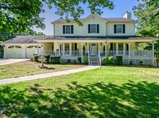 18 Mountain Ridge Rd, White, GA 30184