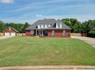 28102 Kim Dr, Harvest, AL 35749