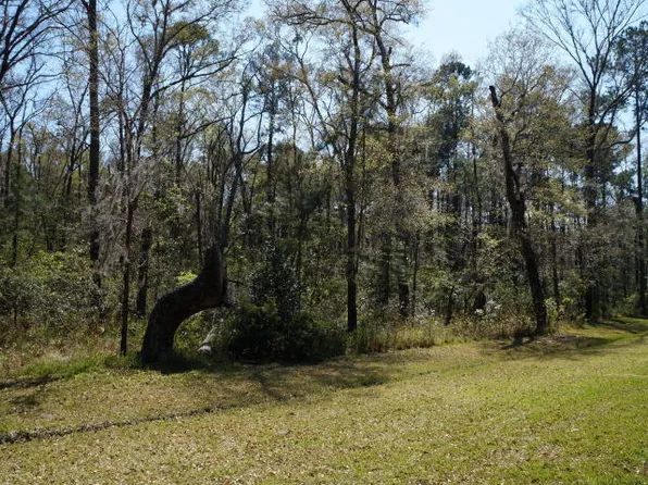 4 Stevens Ct, Hilton Head Island, SC 29926