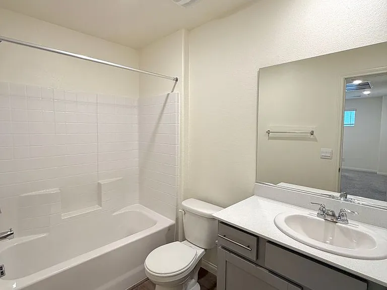 5646 Mesa Sedona St — Photo 26