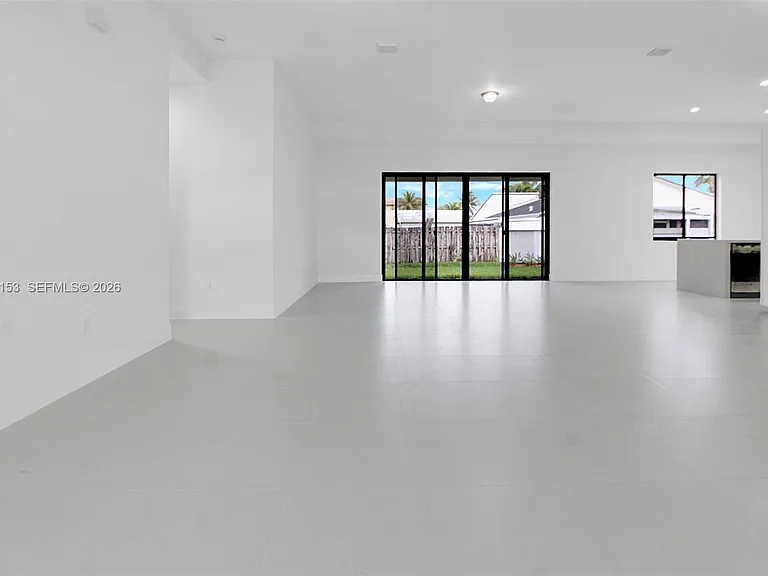 20823 SW 96th Ct — Photo 3