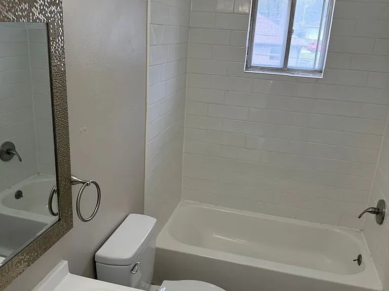 East University Apartments — Photo 11