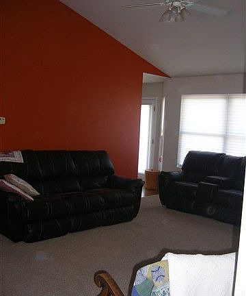 5th image of 20597 Whitetail Ct