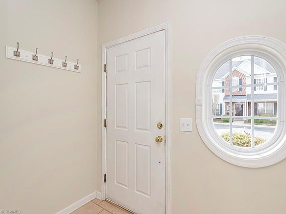 3rd image of 1839 Birmingham Dr
