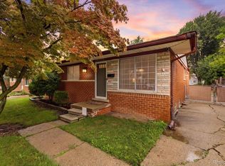 20435 Catalano St, Clinton Township, MI 48035