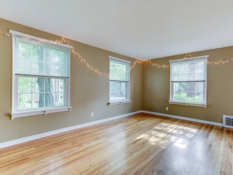 103 Oberlin Ct — Photo 30