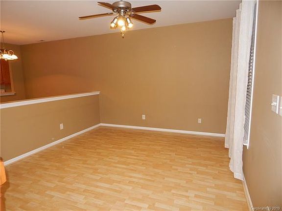 3rd image of 10342 McGoogan Ln