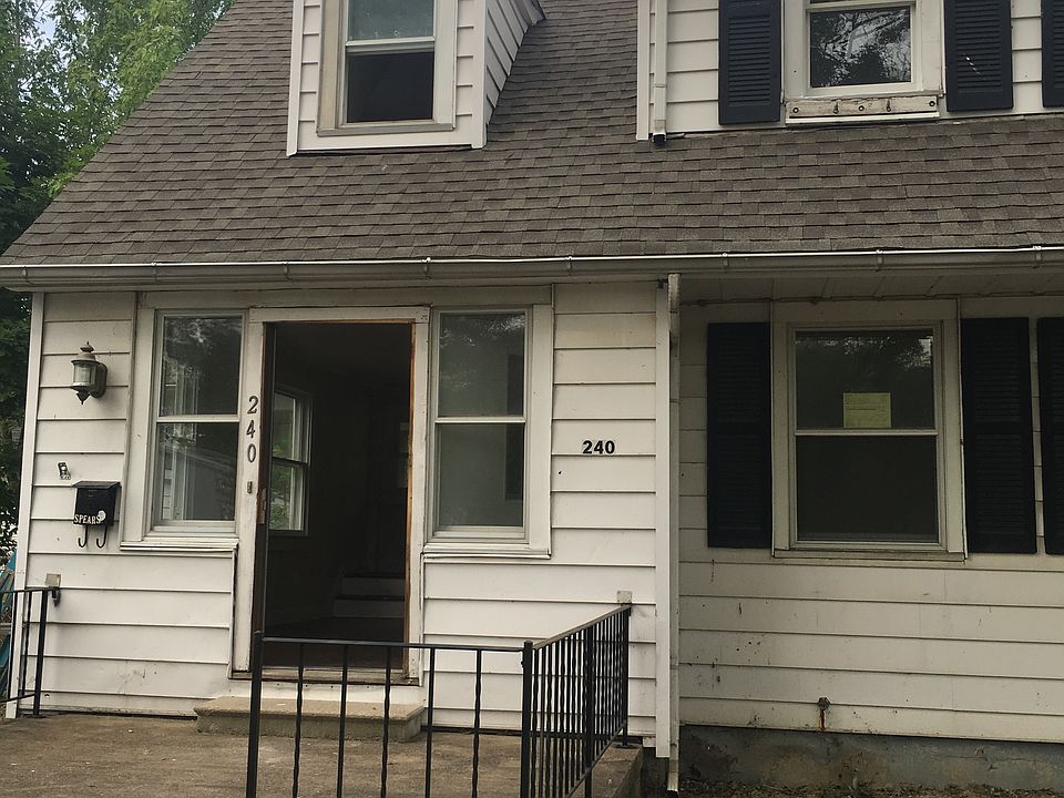 1st image of 240 Augusta Ave #1