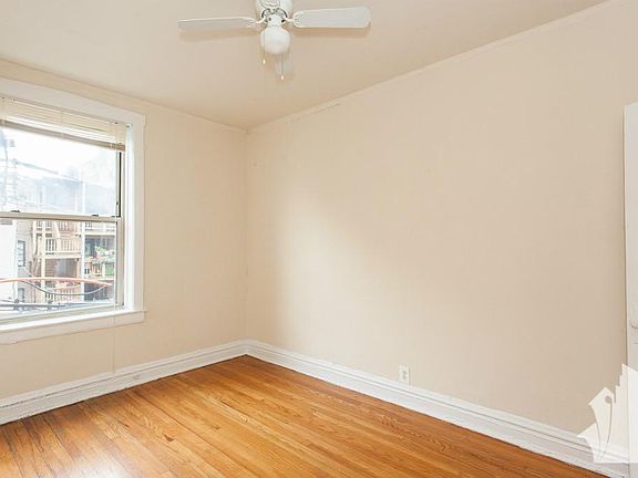5th image of 550 W Aldine Ave #Two