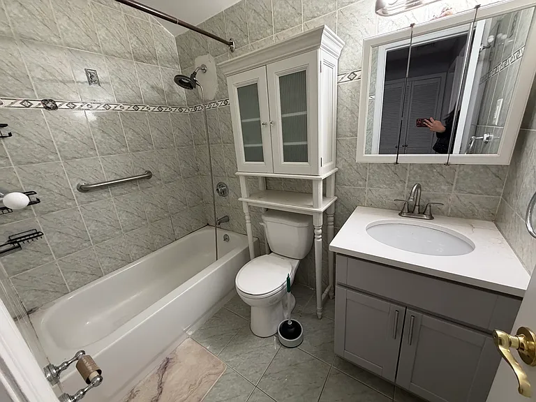 337 Britton Ave #2 — Photo 5