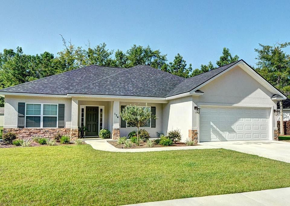 1st image of 174 Majestic Oaks Dr