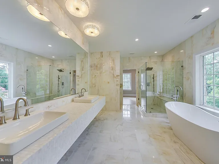 3104 Sleepy Hollow Rd — Photo 28