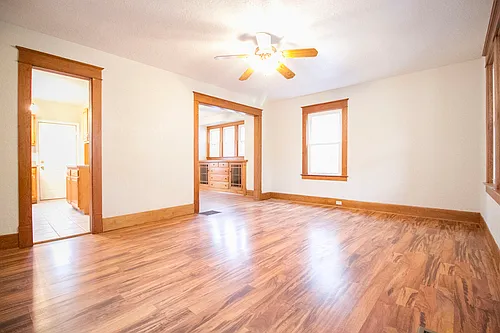 4122 Fairview Dr — Photo 4