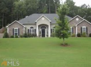 122 Montrose Way, Lagrange, GA 30240