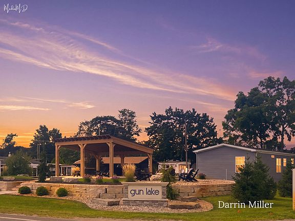 3rd image of 4567 Circle Inn Dr