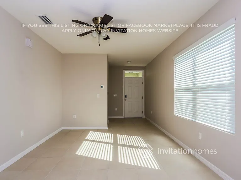 3871 Golden Oriole Pkwy — Photo 2