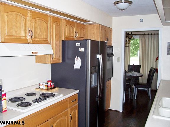 2nd image of 2021 Avenue F
