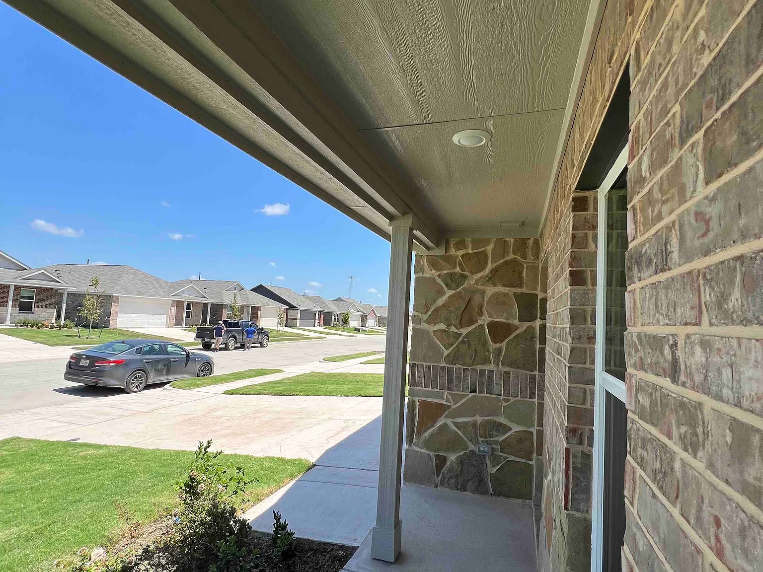 3 bed, 1522 sqft, $2,300 — Photo 2