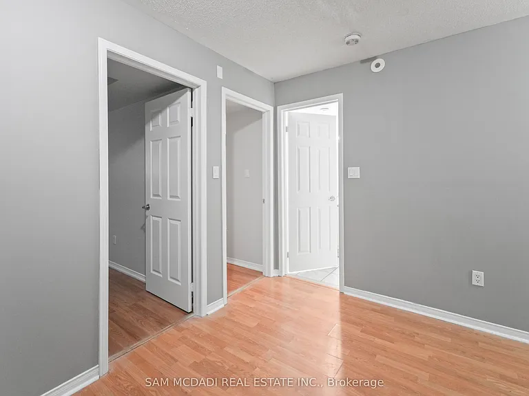 310 John St #170 — Photo 13