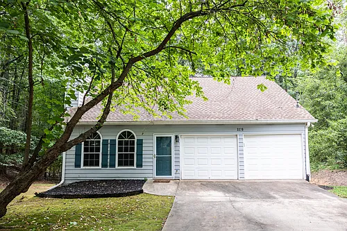 3270 Marine Rd Photo 1