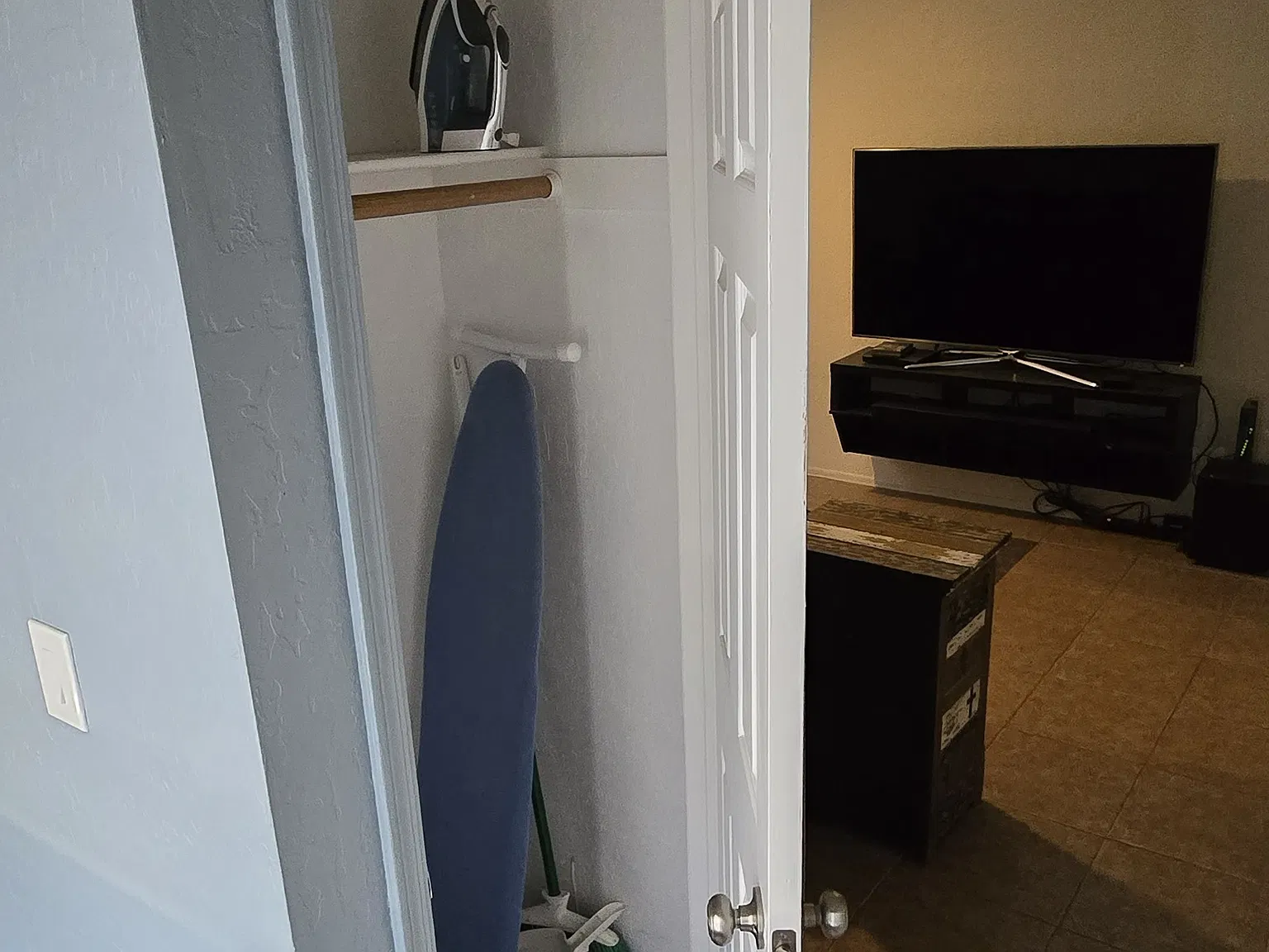 3 bed, 1400 sqft, $1,700 — Photo 4